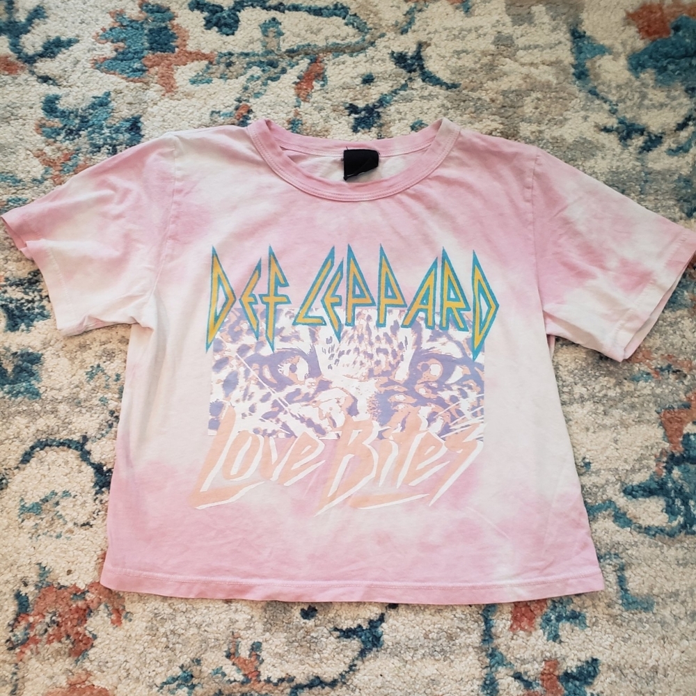 Def Leppard Band T American Eagle Crop size small